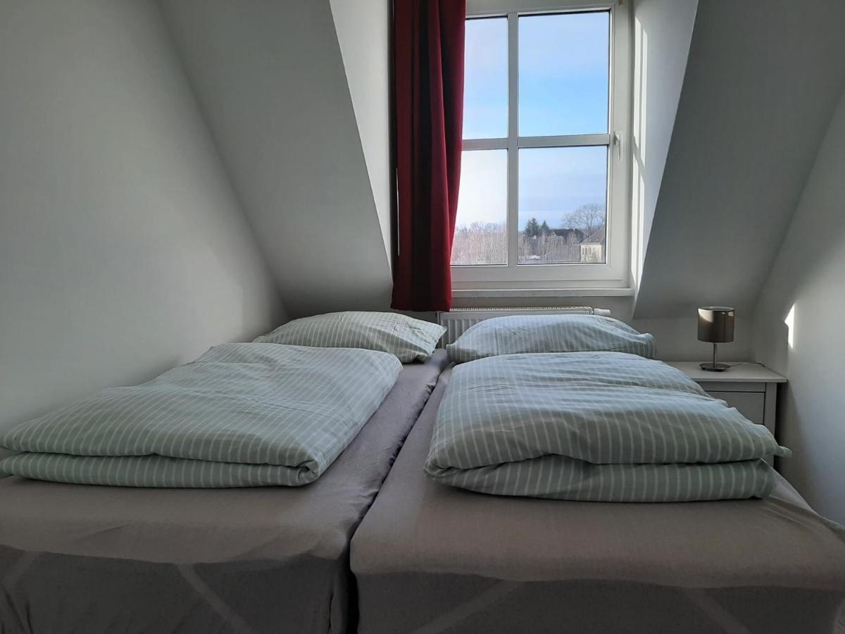 Ferienwohnung Schlossstr. 8, ミロー エクステリア 写真
